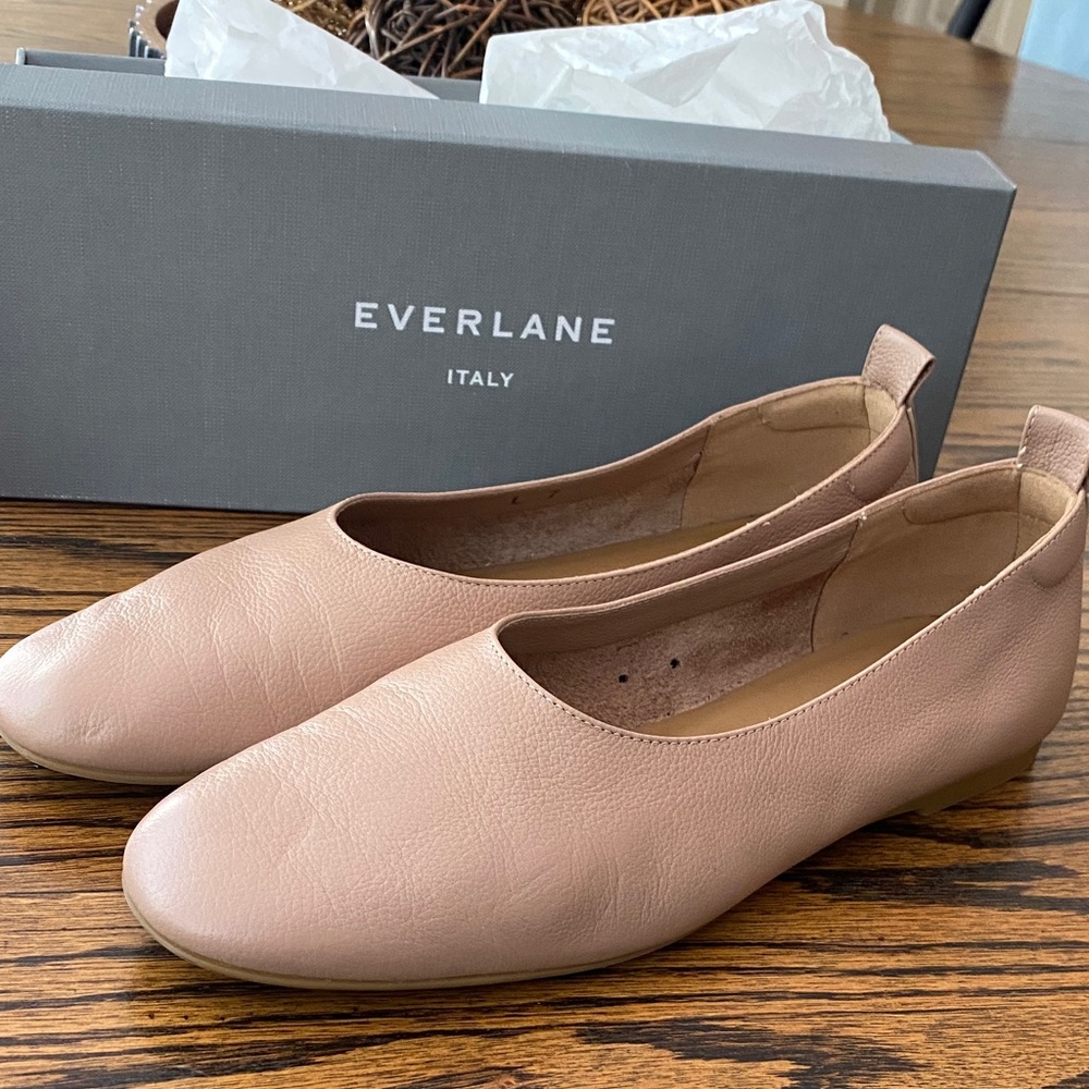 Everlane Women's Tan Leather Flats Size 7